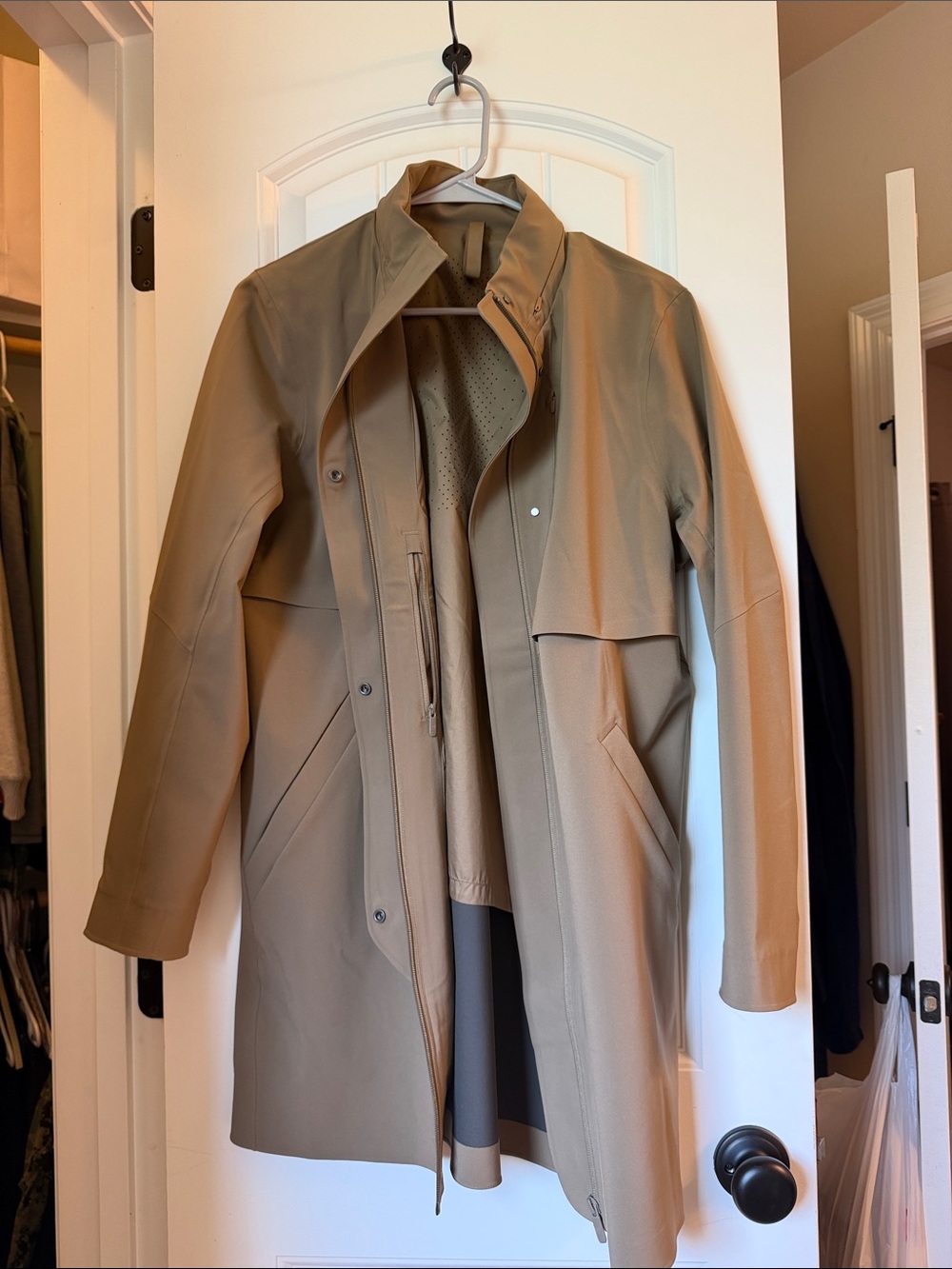lululemon athletica Women's Khaki Trench Coat w/ hidden hood